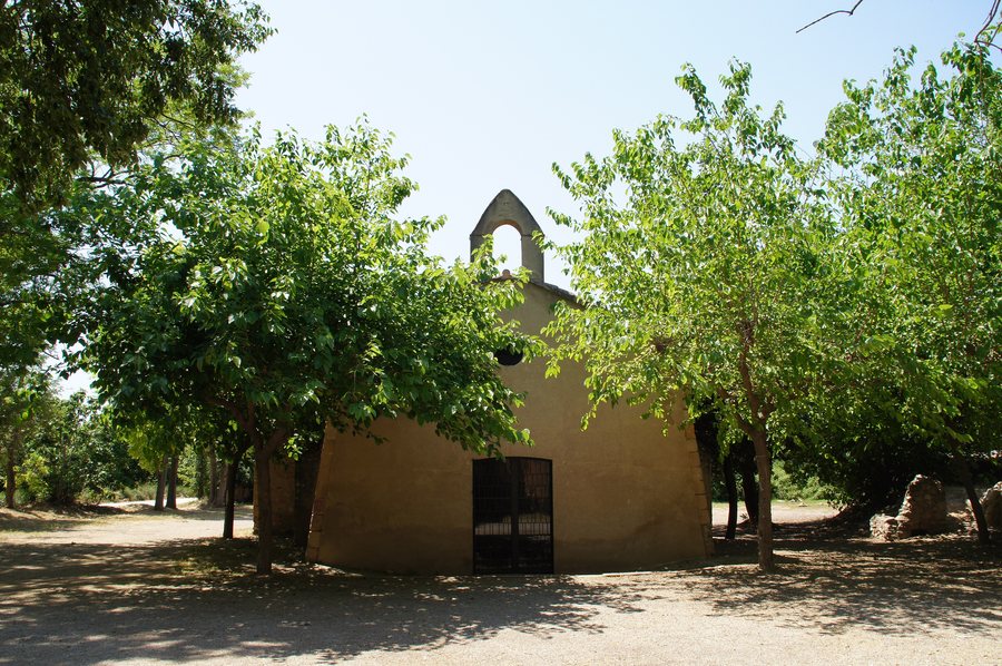 File:Poblat la Granja (el Morell). Església.jpg