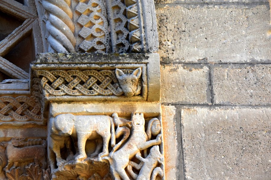File:Portalada romànica de Santa Maria de Vilagrassa, Urgell, Lleida.jpg