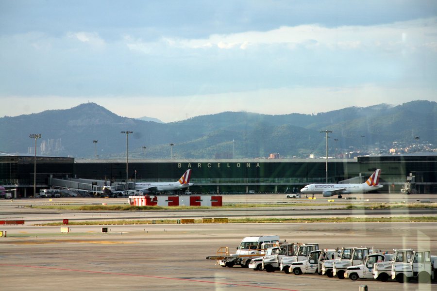 File:El Prat de Llobregat, Barcelona, Spain - panoramio.jpg