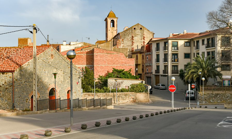File:Riudecanyes - 52003979363.jpg