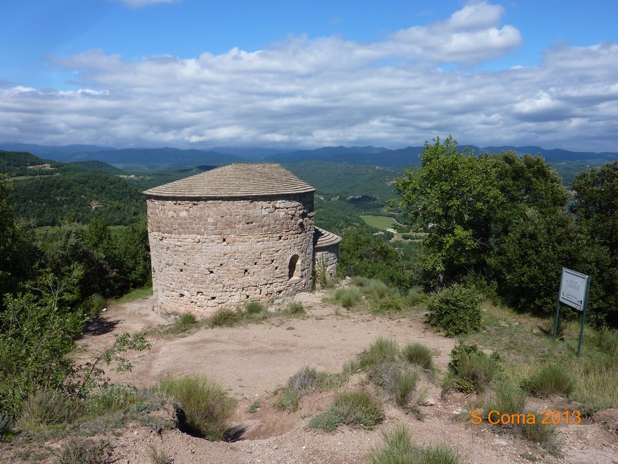 File:Sant Vicenç de Lluçà 3.jpg