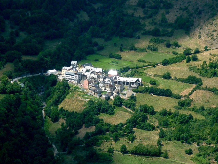 File:CASAU - VAL D'ARAN - IB-401.JPG