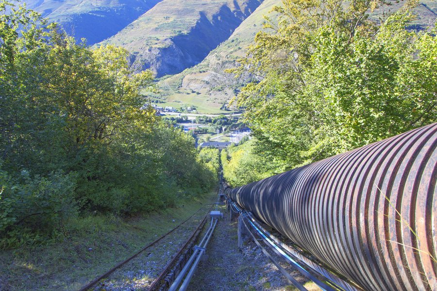 File:Arties penstock.jpg