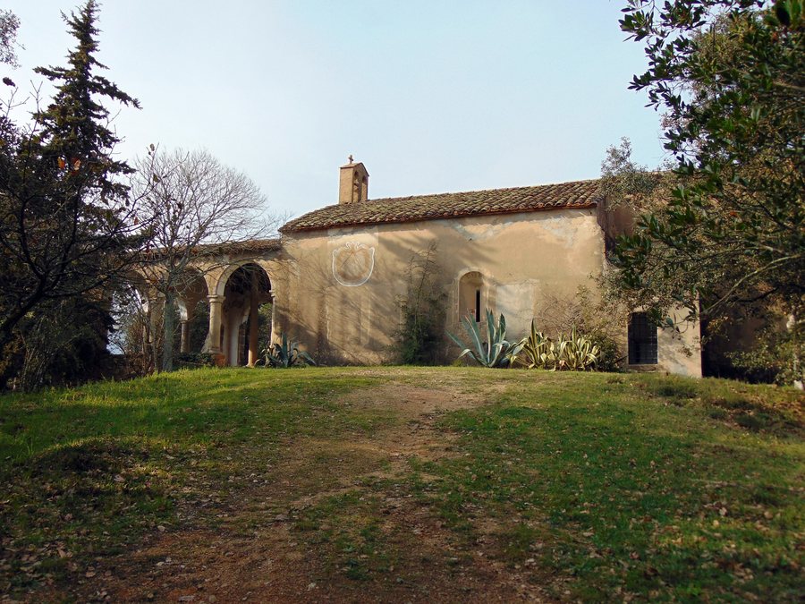 File:Ermita de la Mare de Déu de la Serra de Fogars de la Selva 1.jpg