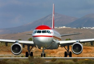 Flugzeug in Katalonien